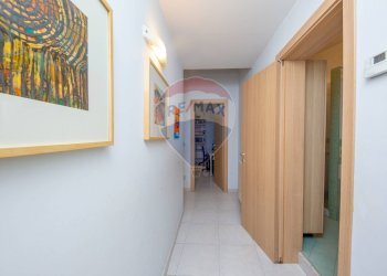 Hall / corridoio - Trilocale P.zza Municipio
 
40, Belpasso - foto 19