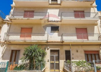 Edificio all\'aperto - Appartamento Via Garibaldi
 
198, Calatabiano - foto 3