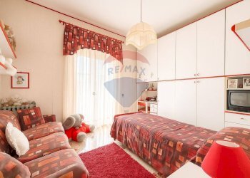 Camera / camera da letto - Appartamento Via Garibaldi
 
198, Calatabiano - foto 15