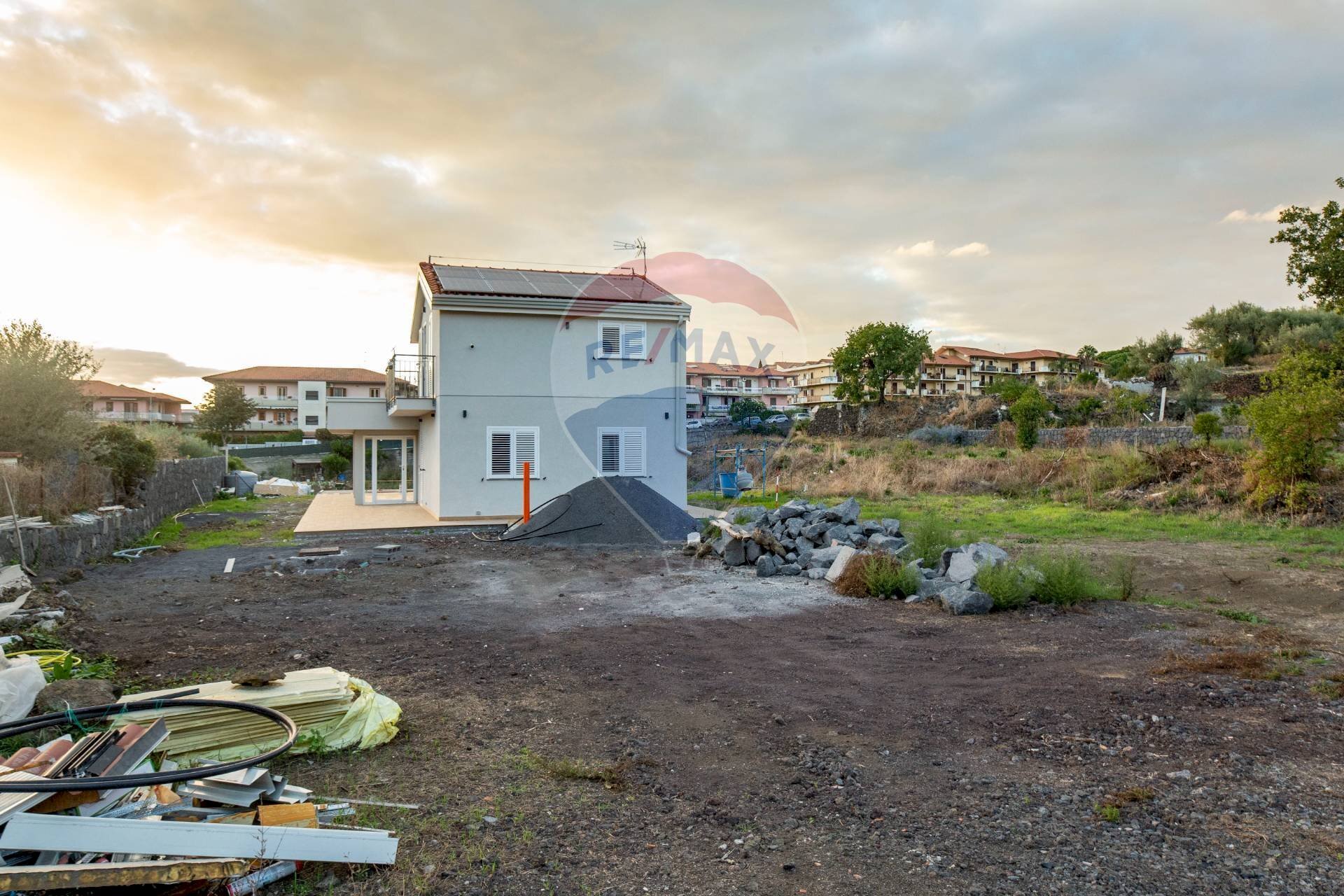 Casa all\'aperto - Villa via Ravanusa
 
13, Tremestieri Etneo - foto 1