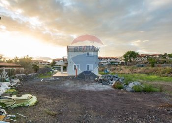 Casa all\'aperto - Villa via Ravanusa
 
13, Tremestieri Etneo - foto 2