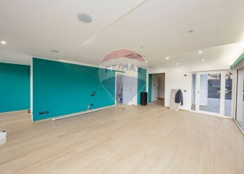 Stanza vuota - Villa via Ravanusa
 
13, Tremestieri Etneo - foto 17