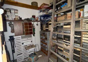 Dispensa di stoccaggio - Laboratory Via Sacchero
 
30, Catania - photo 12