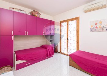 Camera / camera da letto - Quadrilocale strada provinciale per riposto
 
39, Acireale - foto 14