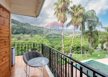 Balcone - Quadrilocale strada provinciale per riposto
 
39, Acireale - foto 26