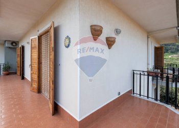 Terrazza - Quadrilocale strada provinciale per riposto
 
39, Acireale - foto 34