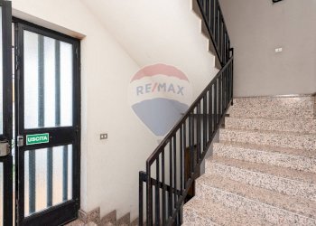 Scale - Quadrilocale strada provinciale per riposto
 
39, Acireale - foto 44