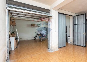 Parcheggio - Quadrilocale strada provinciale per riposto
 
39, Acireale - foto 52