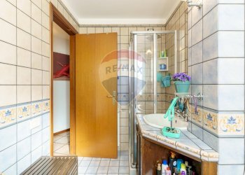 Bagno - Villa via umberto
 
28, San Gregorio di Catania - foto 11