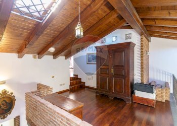 Scale - Villa via umberto
 
28, San Gregorio di Catania - foto 37