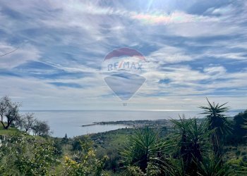 Vista dell\'acqua - Casa indipendente contrada mastrissa
 
s.n, Taormina - foto 17