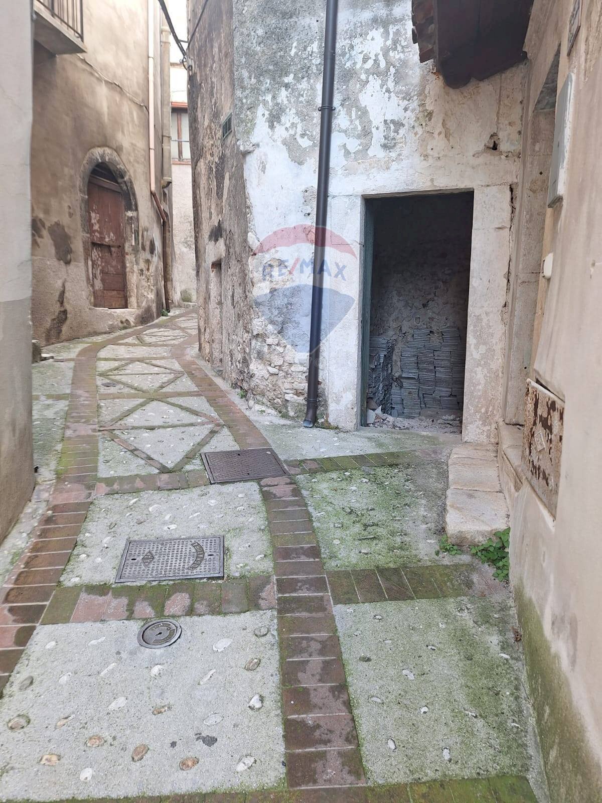 Dettagli - Rustic via Cilenti 10/via Riccitelli 26, Vico del Gargano - photo 3