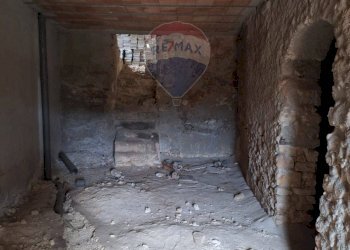 Stanza vuota - Rustico via Cilenti 10/via Riccitelli 26, Vico del Gargano - foto 11