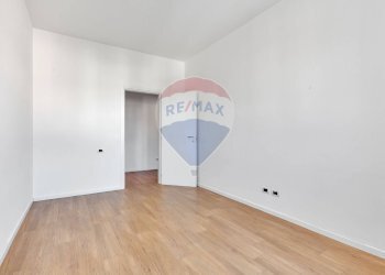 Stanza vuota - Trilocale VIA CAVOUR
 
107, Giussano - foto 23