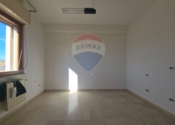 Stanza vuota - Independent house Via Crisologo
 
28, Pescara - photo 45