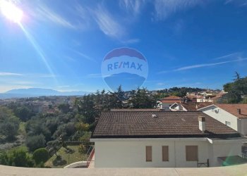 Casa all\'aperto - Independent house Via Crisologo
 
28, Pescara - photo 44