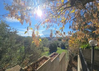 Balcone - Independent house Via Crisologo
 
28, Pescara - photo 32