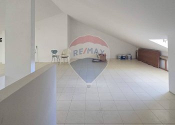 Stanza vuota - Independent house Via Crisologo
 
28, Pescara - photo 59