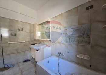 Bagno - Independent house Via Crisologo
 
28, Pescara - photo 56