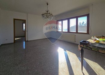 Stanza vuota - Independent house Via Crisologo
 
28, Pescara - photo 21