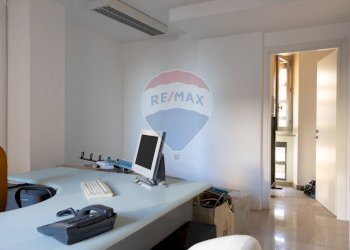 Ufficio - Appartamento Corso Giuseppe Garibaldi
 
15, Ancona - foto 15