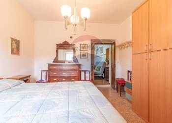 Camera / camera da letto - Quadrilocale Via Umberto Primo
 
83, Piansano - foto 16