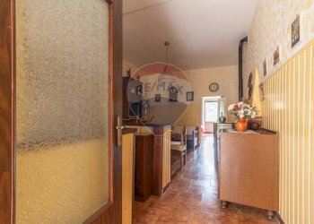 Hall / corridoio - Quadrilocale Via Umberto Primo
 
83, Piansano - foto 22