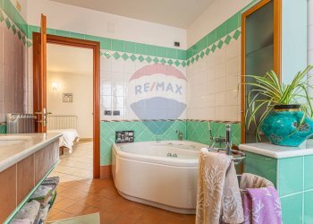 Bagno - Villa Viale della Resistenza
 
28, Alghero - foto 13