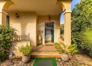 Casa all\'aperto - Villa Viale della Resistenza
 
28, Alghero - foto 24