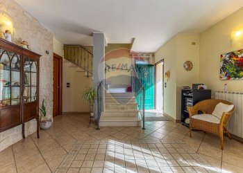 Scale - Villa Viale della Resistenza
 
28, Alghero - foto 25