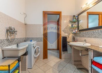 Bagno - Quadrilocale Via Tintoretto
 
4, Sassari - foto 27