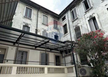 Edificio all\'aperto - Trilocale Via Abano
 
1, Milano - foto 13