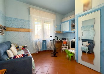 Camera - Three-room apartment VIA VIRGILIO MARONE
 
14, Cinisello Balsamo - photo 12