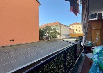 Balcone - Three-room apartment VIA VIRGILIO MARONE
 
14, Cinisello Balsamo - photo 26