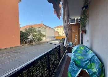 Balcone - Three-room apartment VIA VIRGILIO MARONE
 
14, Cinisello Balsamo - photo 27