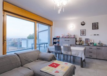 Foto 5 - Trilocale via Cristoforo Colombo
 
8, Segrate - foto 5