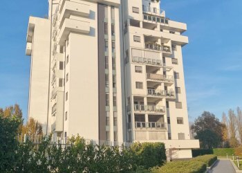 Foto 40 - Trilocale via Cristoforo Colombo
 
8, Segrate - foto 37