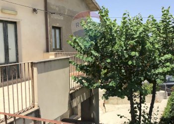 Casa all\'aperto - Casa semi indipendente C.da  San Giacomo
 
snc, Modica - foto 2