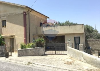 Casa all\'aperto - Casa semi indipendente C.da  San Giacomo
 
snc, Modica - foto 6