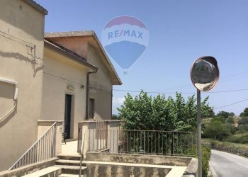 Terrazza - Casa semi indipendente C.da  San Giacomo
 
snc, Modica - foto 15