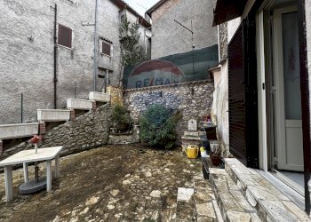 Terrazza - Trilocale Via Costanza Garibaldi
 
5, Riofreddo - foto 9