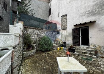 Terrazza - Trilocale Via Costanza Garibaldi
 
5, Riofreddo - foto 10