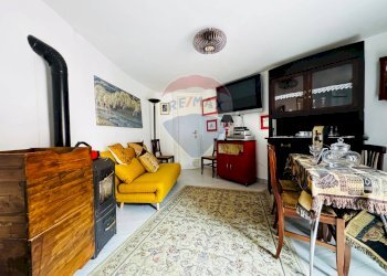 Sala da pranzo - Trilocale Via Costanza Garibaldi
 
5, Riofreddo - foto 2