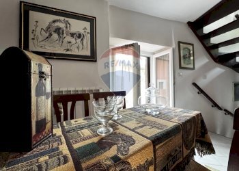 Sala da pranzo - Trilocale Via Costanza Garibaldi
 
5, Riofreddo - foto 20