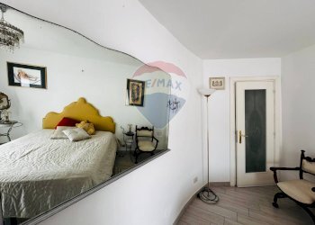 Camera / camera da letto - Trilocale Via Costanza Garibaldi
 
5, Riofreddo - foto 26