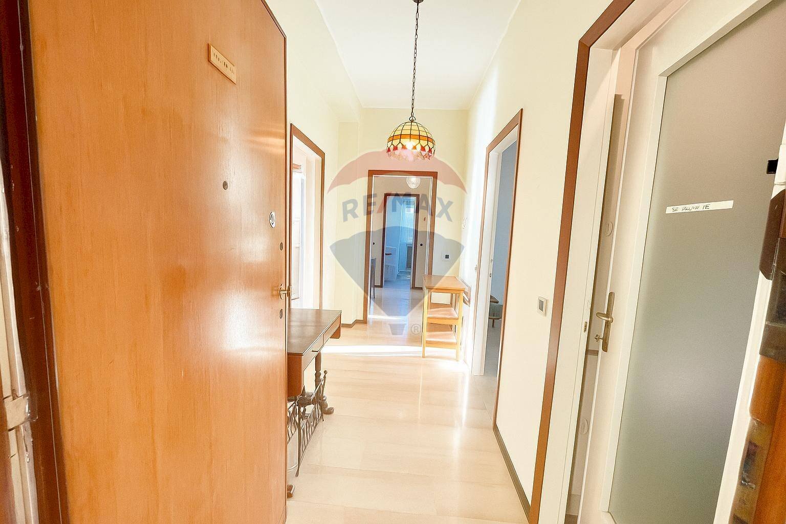 Hall / corridoio - Four-room apartment Via del Castano
 
26, Besana in Brianza - photo 2