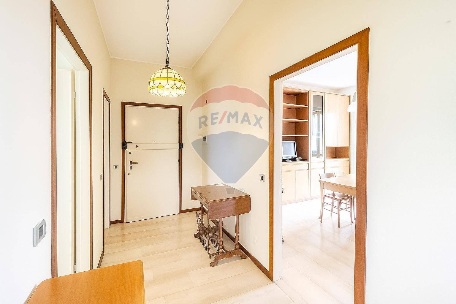 Hall / corridoio - Four-room apartment Via del Castano
 
26, Besana in Brianza - photo 3