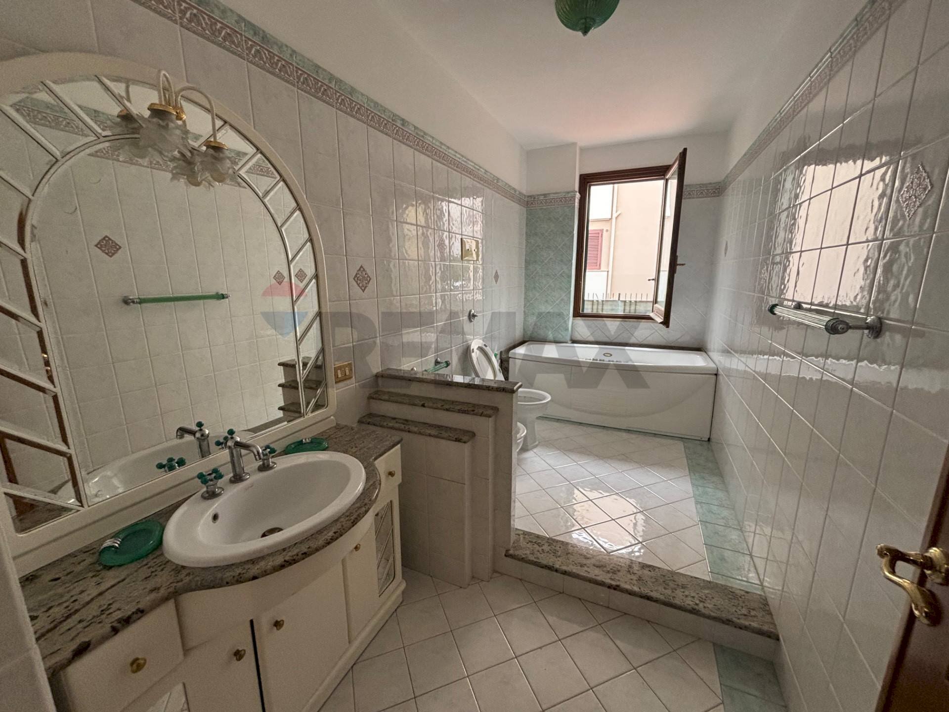 Bagno - Apartment Via Pietro Galati
 
15, Terrasini - photo 3