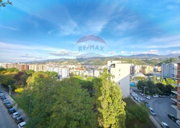 Edificio all\'aperto - Appartamento Via delle Medaglie D'oro
 
215, Cosenza - foto 3