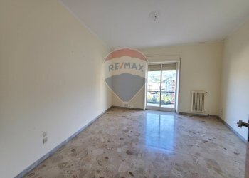 Stanza vuota - Appartamento Via delle Medaglie D'oro
 
215, Cosenza - foto 7